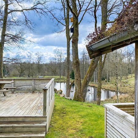 Awesome Home In Aetran With Lake View Atran Eksteriør billede