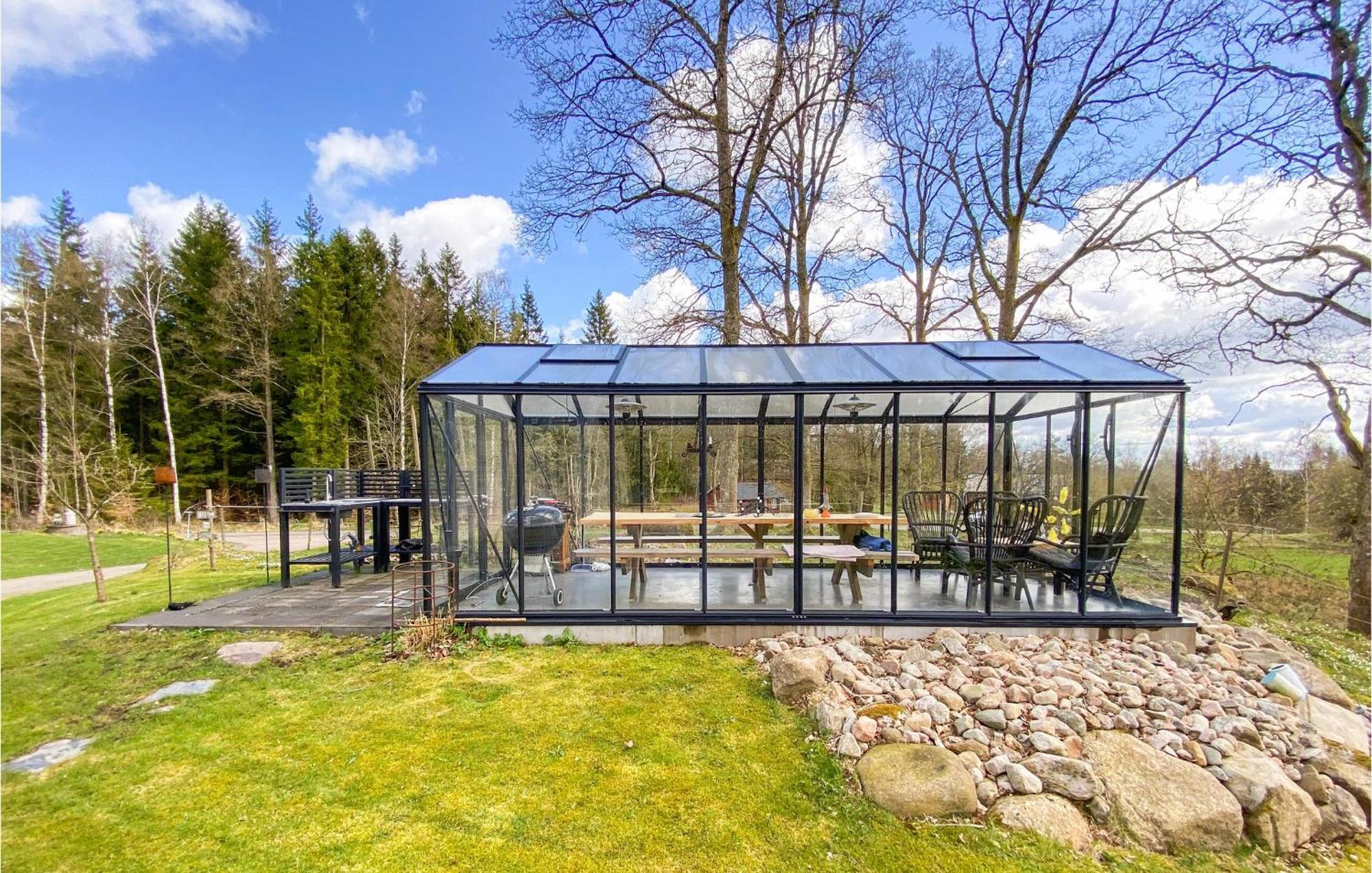Awesome Home In Aetran With Lake View Eksteriør billede